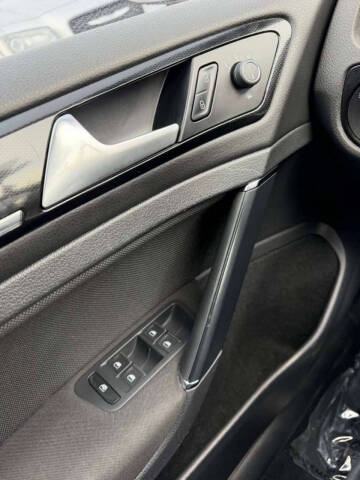 2015 Volkswagen Golf GTI Autobahn