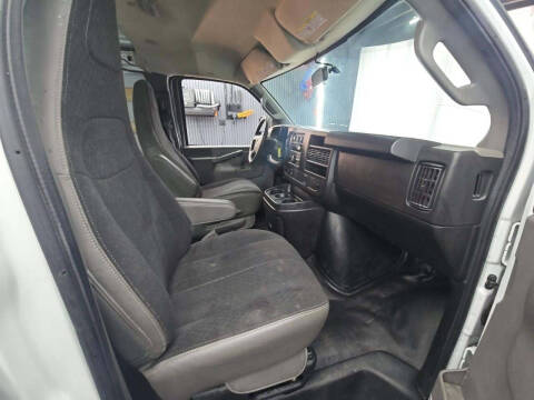 2019 GMC Savana 2500