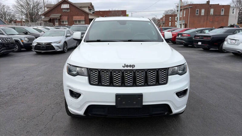 2019 Jeep Grand Cherokee Altitude