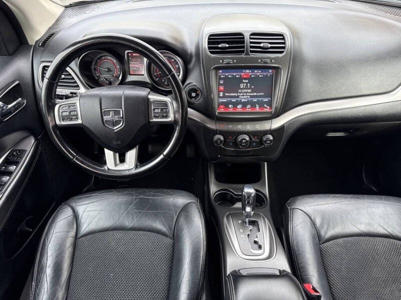 2020 Dodge Journey Crossroad