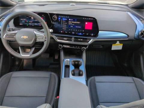 2026 Chevrolet Equinox EV LT 2