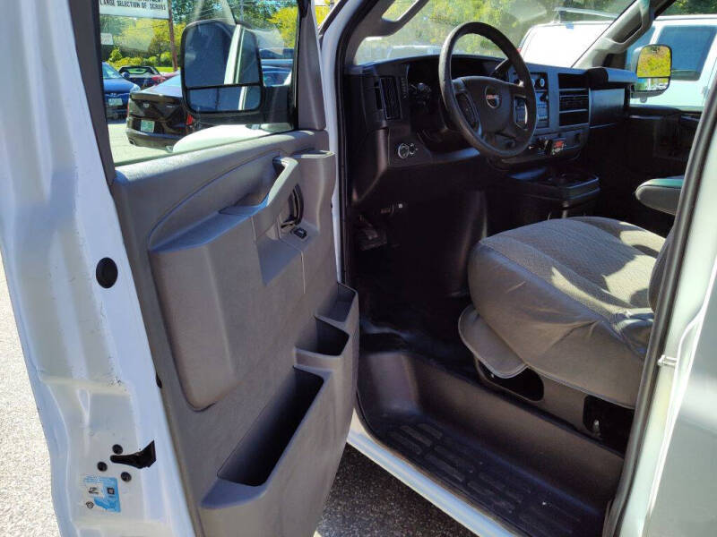 2016 GMC Savana 2500