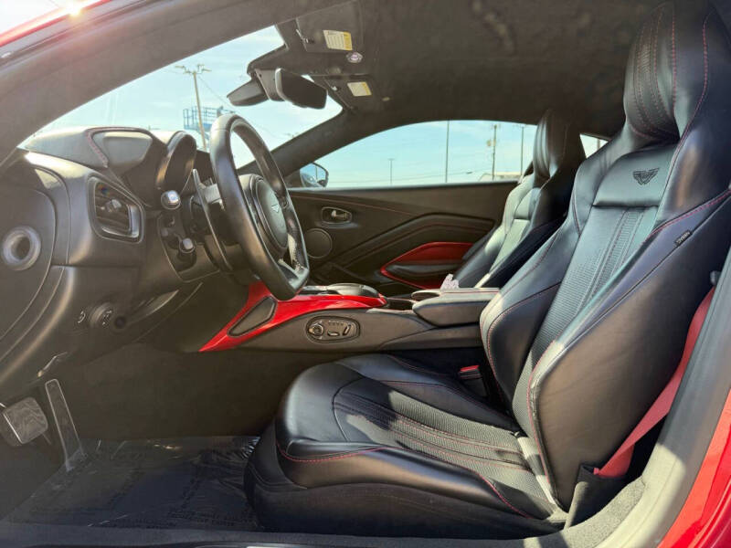 2019 Aston Martin Vantage