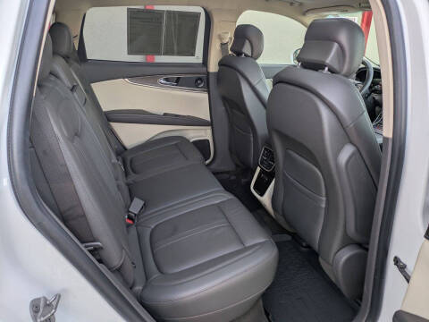 2020 Lincoln Nautilus Reserve