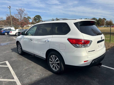 2013 Nissan Pathfinder SV