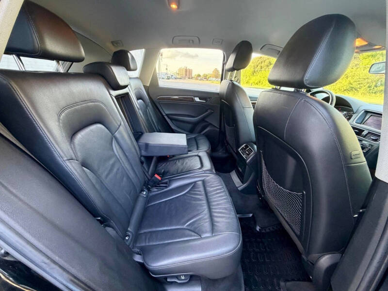 2013 Audi Q5 2.0T quattro Premium