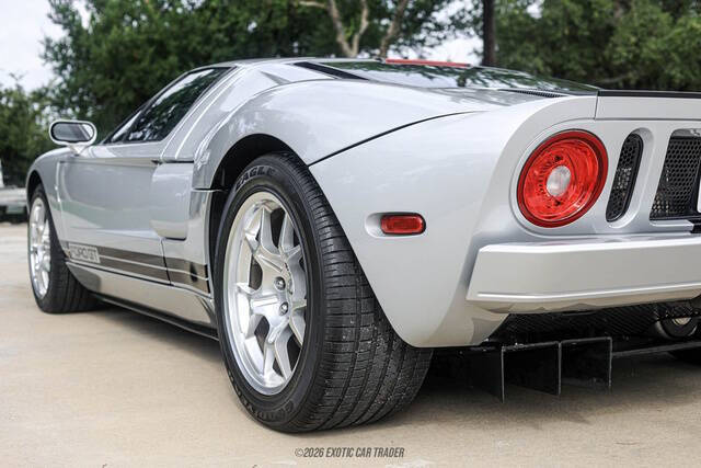2005 Ford GT