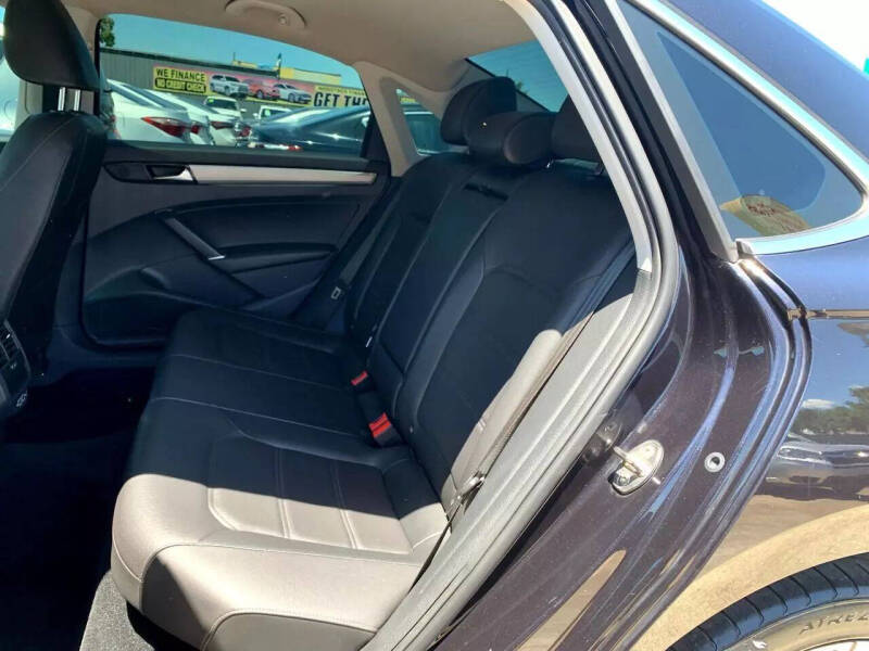 2021 Volkswagen Passat SE