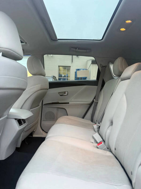 2010 Toyota Venza AWD V6