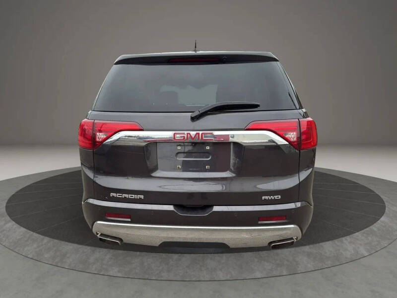 2018 GMC Acadia Denali
