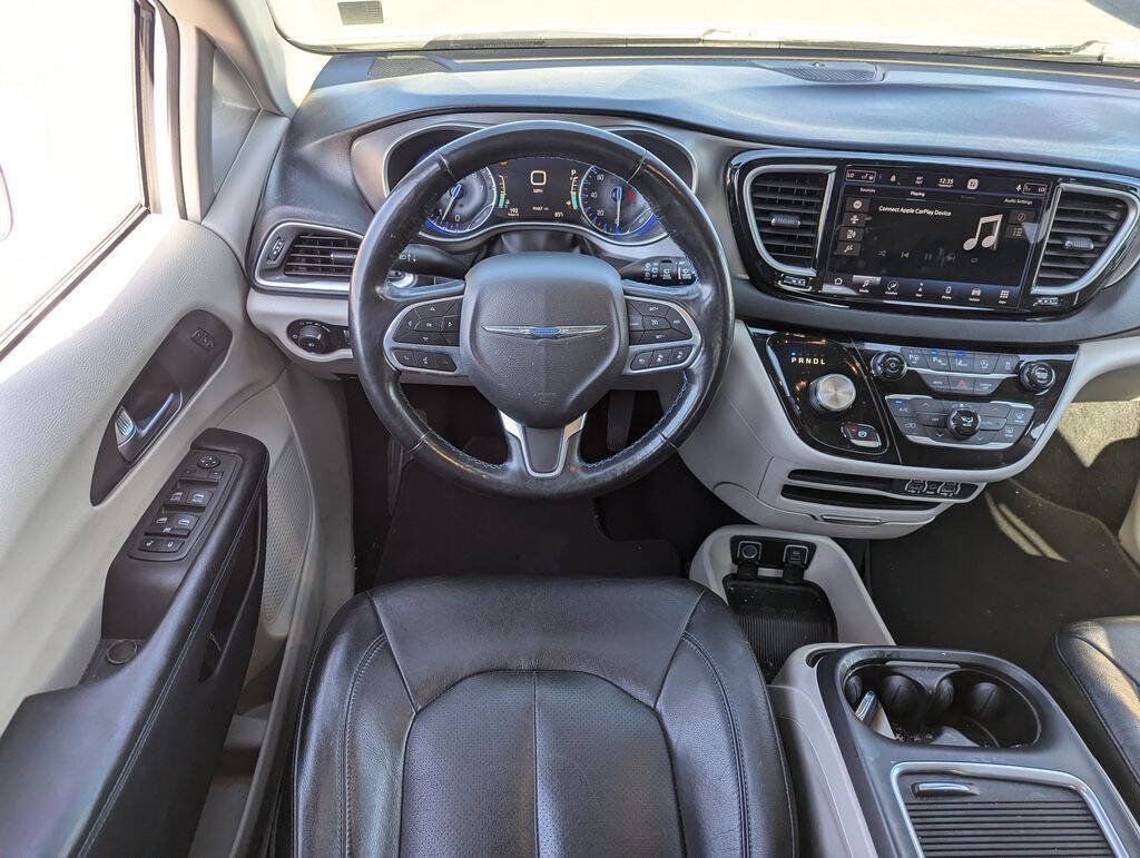 2021 Chrysler Pacifica for sale at Axio Auto Boise in Boise, ID