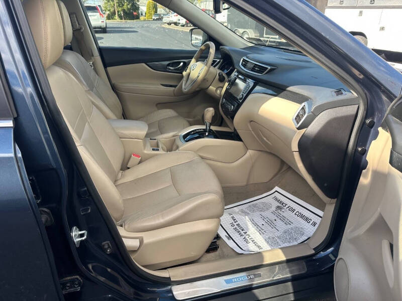 2015 Nissan Rogue SL