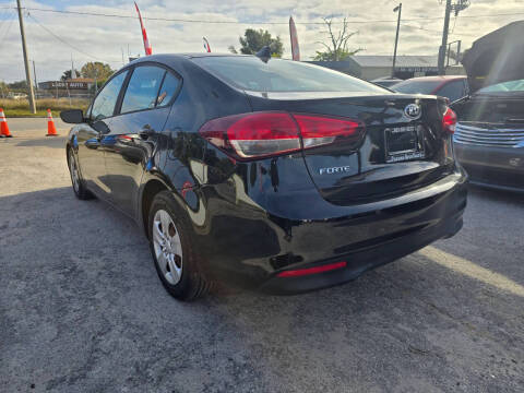 2017 Kia Forte