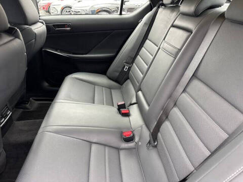 2023 Lexus IS 350 F SPORT