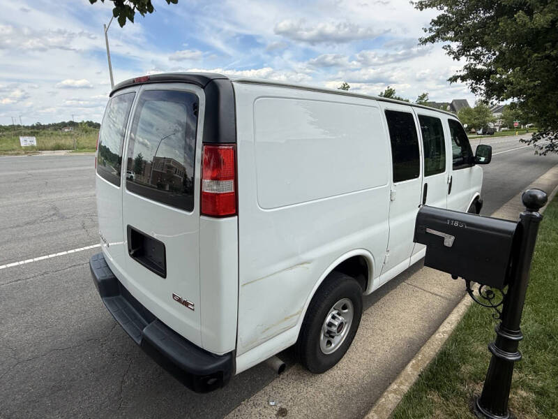 2019 GMC Savana 2500