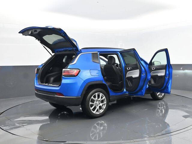 2024 Jeep Compass Latitude Lux