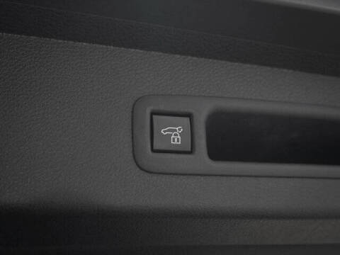 2025 Toyota Sienna Platinum 7-Passenger