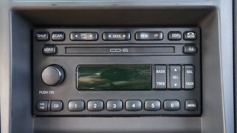 2003 Ford Mustang