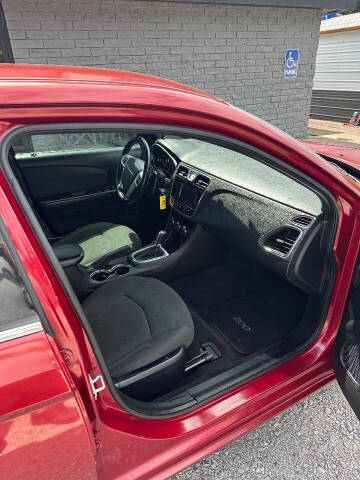 2012 Chrysler 200 Touring