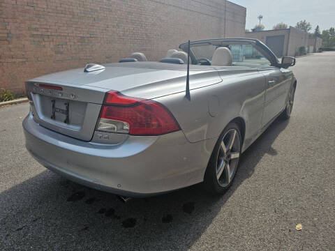 2011 Volvo C70 T5
