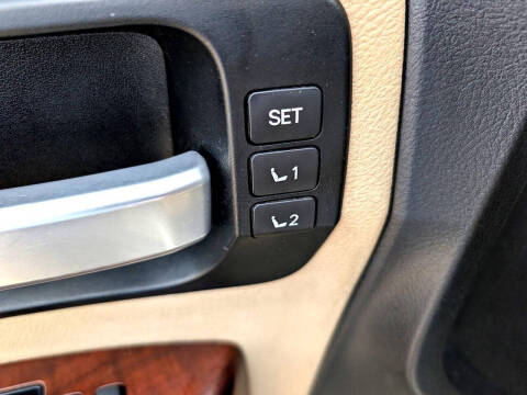 2016 Toyota Sequoia Platinum