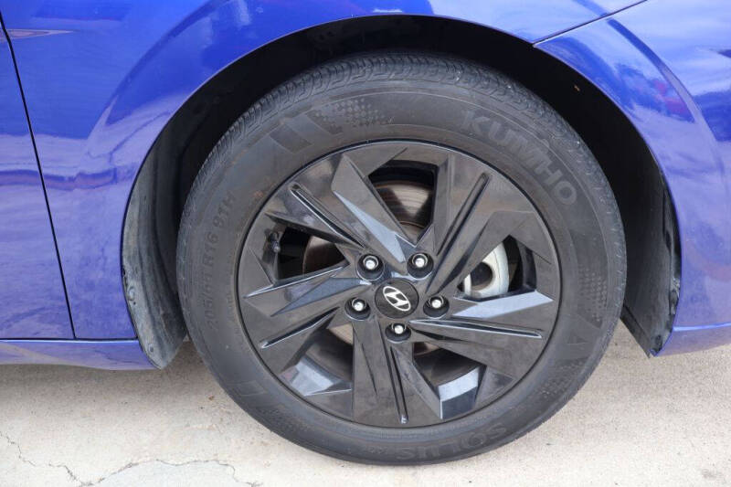 2023 Hyundai Elantra