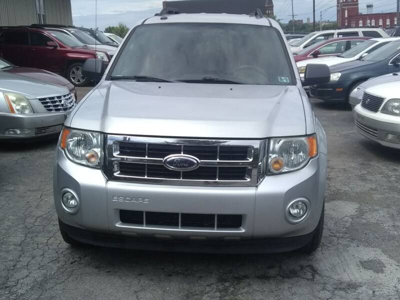 2009 Ford Escape for sale at Six Brothers Mega Lot in Youngstown OH