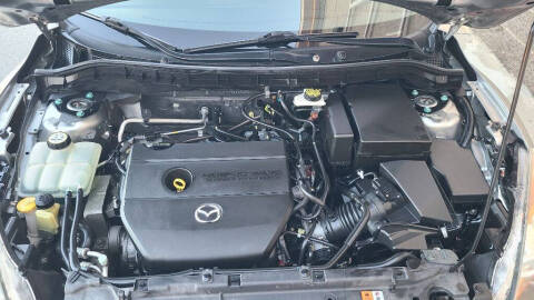 2013 Mazda MAZDA3 i SV