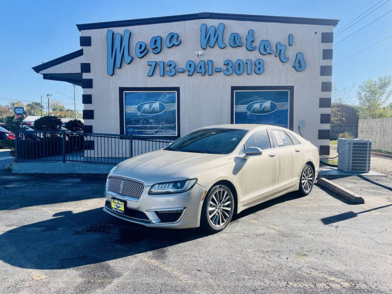 2017 Lincoln MKZ Premiere's photo