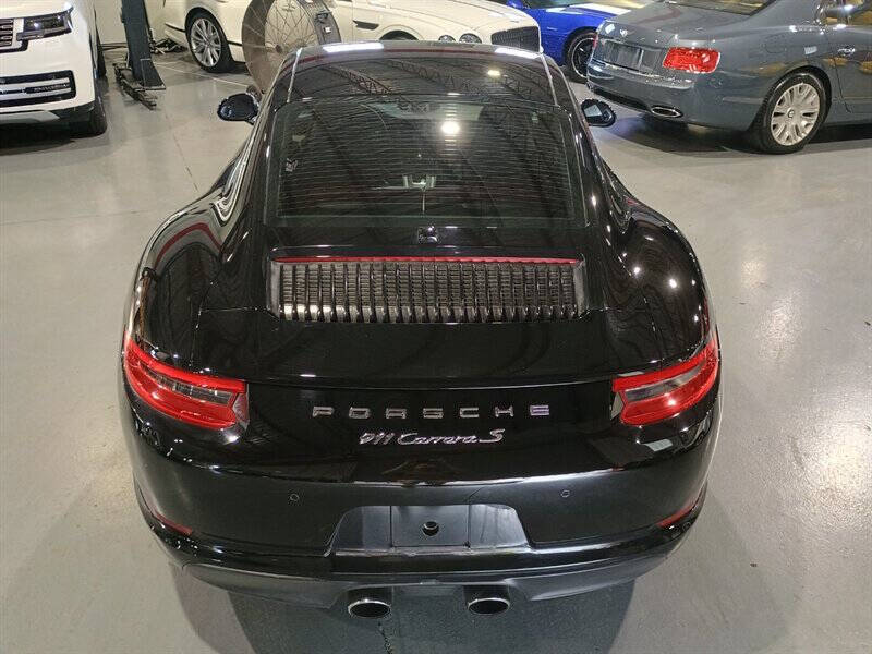 2017 Porsche 911 Carrera S