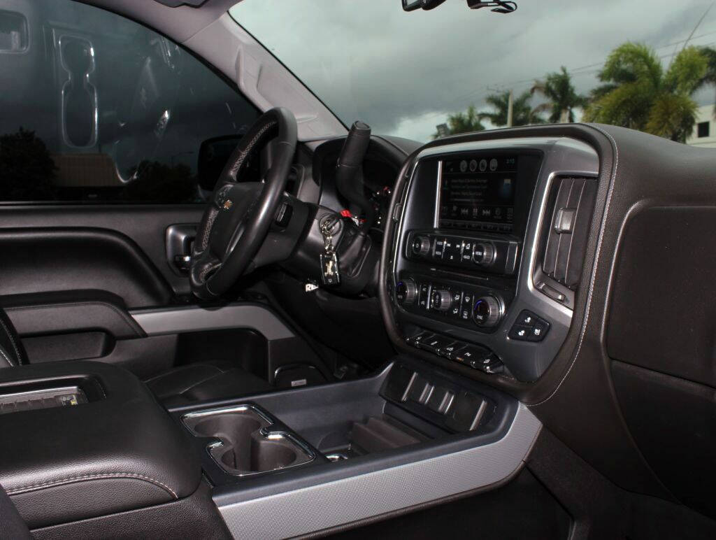 2016 Chevrolet Silverado 1500  - $45,995