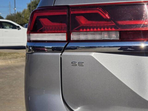 2024 Volkswagen Atlas SE