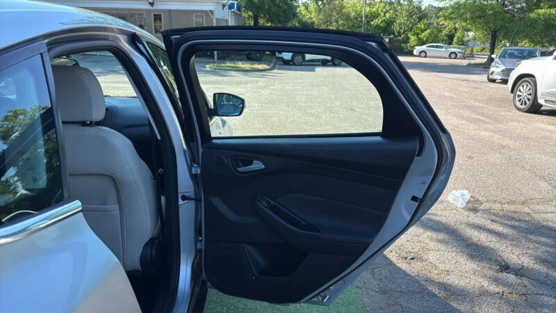 2018 Ford Focus Titanium