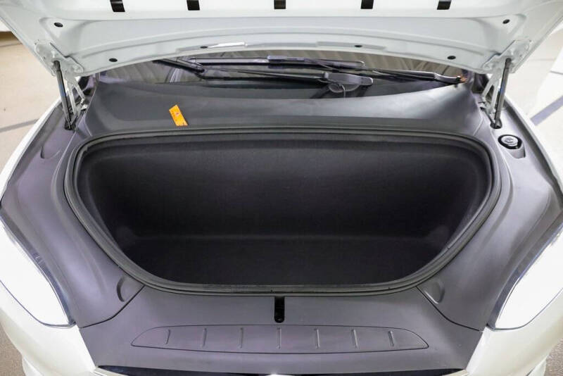 2021 Tesla Model X Performance