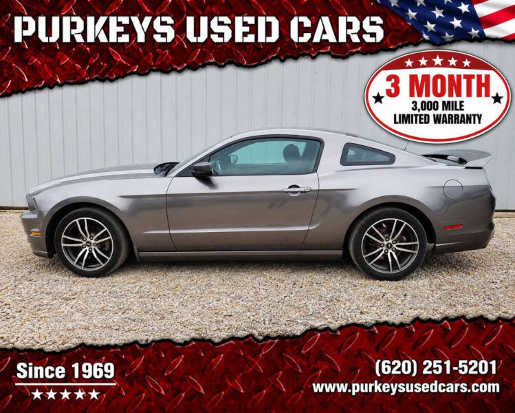 2014 Ford Mustang V6's photo