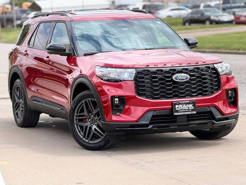 2025 Ford Explorer ST-Line