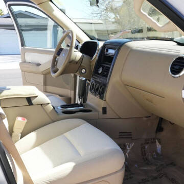 2008 Ford Explorer XLT