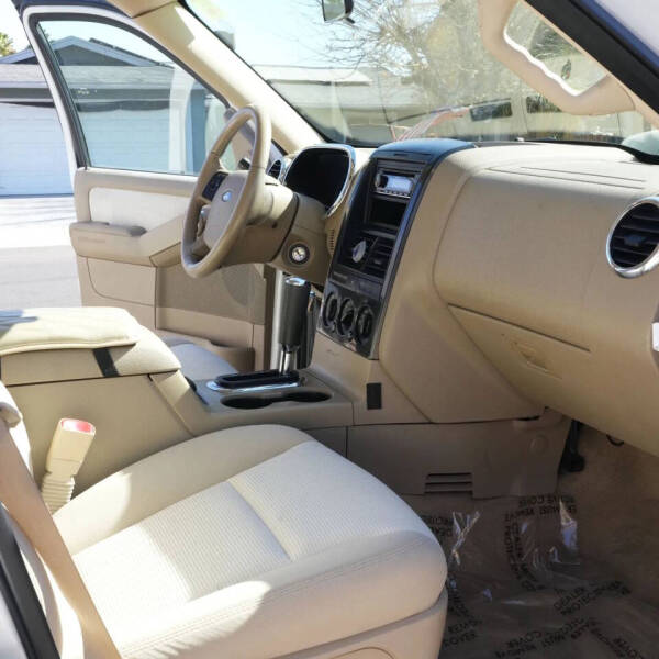 2008 Ford Explorer XLT