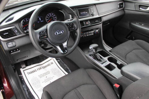 2017 Kia Optima LX