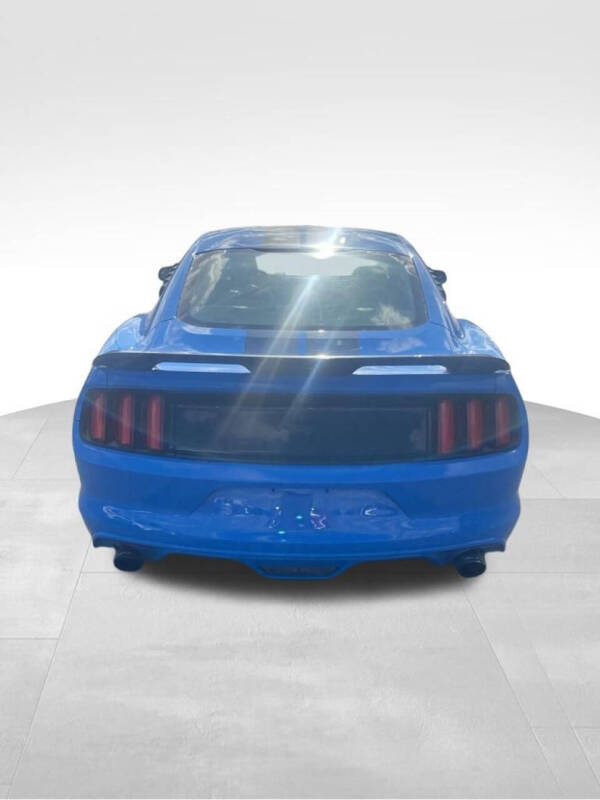 2017 Ford Mustang EcoBoost