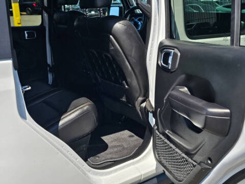 2021 Jeep Gladiator Mojave