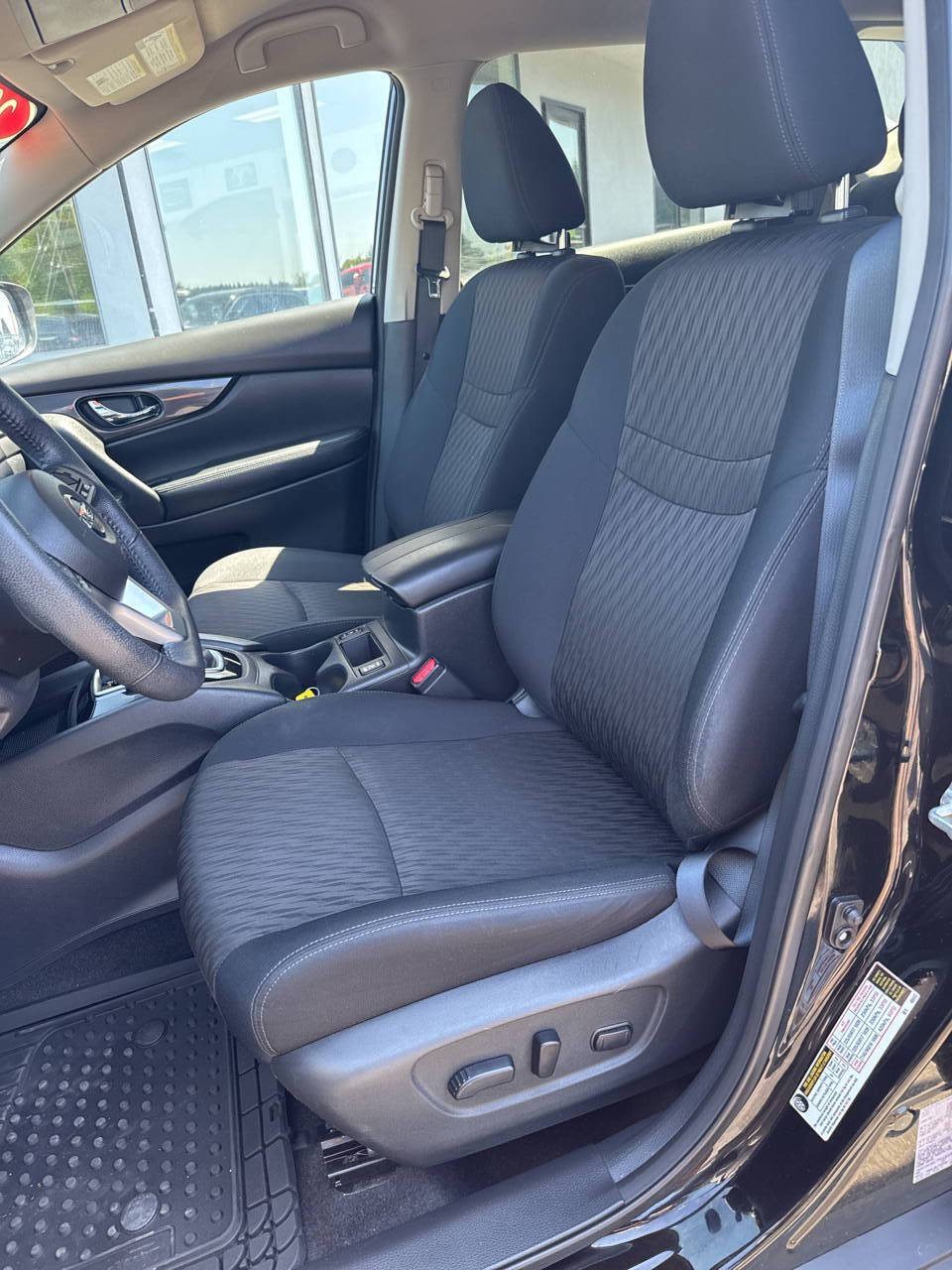 used 2019 Nissan Rogue car, priced at $19,499