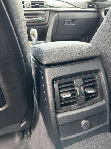 2015 BMW 3 Series 328i