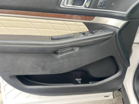 2016 Ford Explorer Platinum