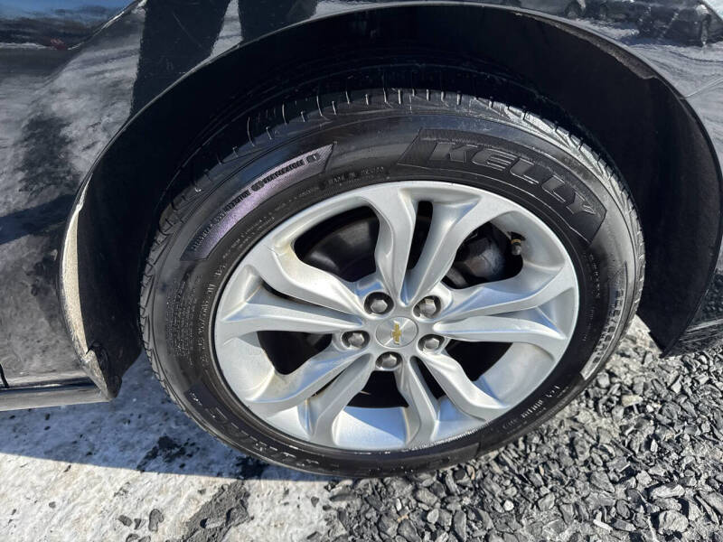 2019 Chevrolet Cruze LS