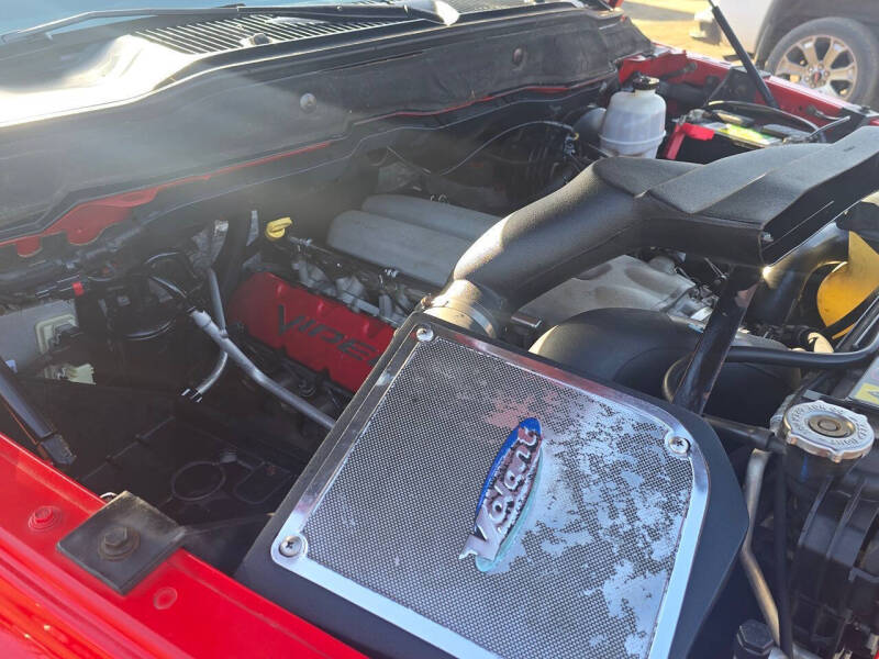 2005 Dodge Ram 1500 SRT-10