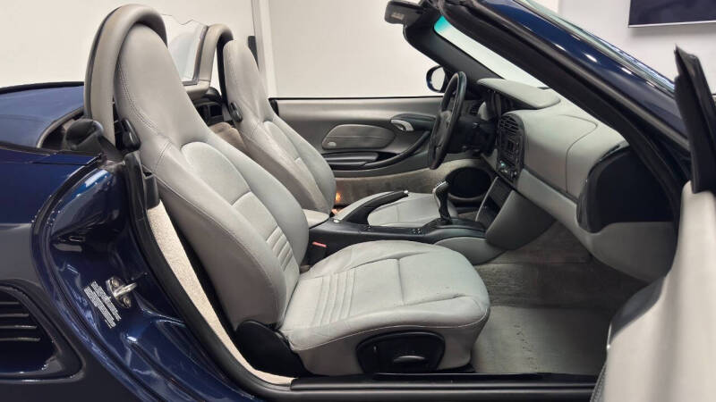 2000 Porsche Boxster