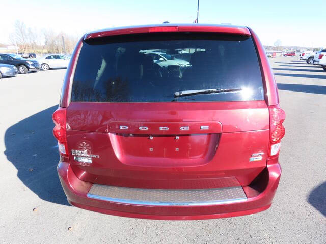 2018 Dodge Grand Caravan for sale at Modern Automotive Group LLC in Lafayette, TN