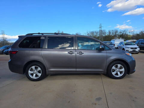 2017 Toyota Sienna