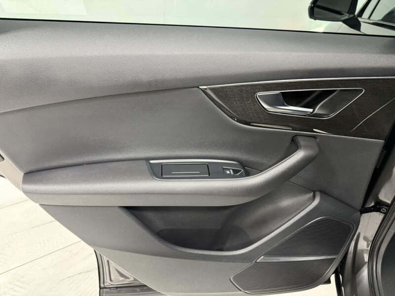 2021 Audi Q7 quattro Premium Plus 55 TFSI